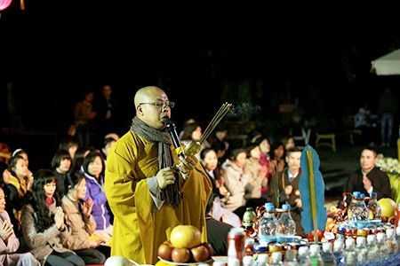 Hội người Việt Nam tại Ukraine tổ chức Lễ cầu siêu nhân dịp Lễ Phật Đản - ảnh 1